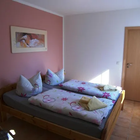 Familie Zornow Apartment *